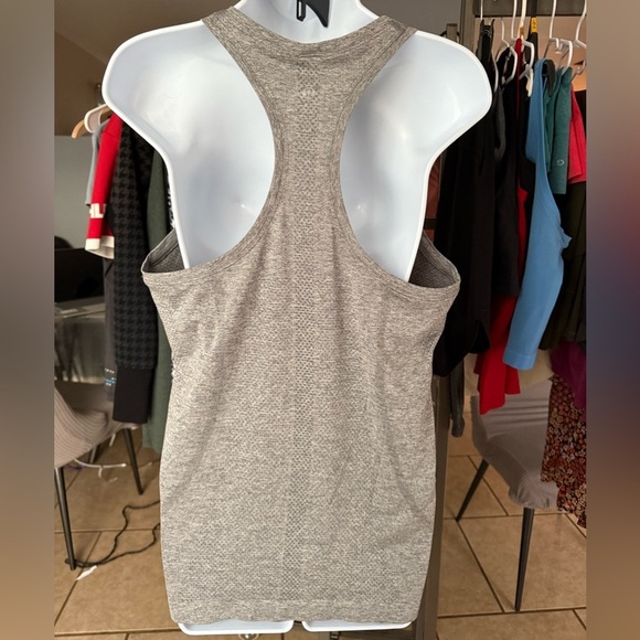 Lululemon Swiftly Tech Racerback‎ 2.0 Slate / White - Picture 1 of 8